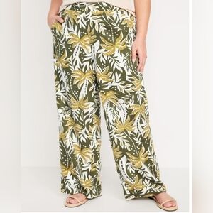 4X • Old Navy • High-Waisted Playa Wide-Leg Pants